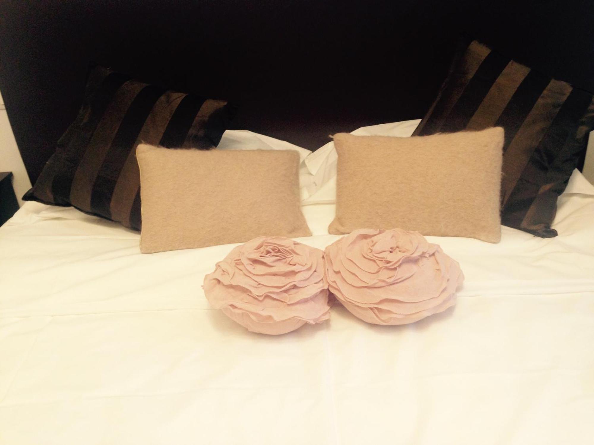 Casa Rosa Bed & Breakfast San Giuliano Milanese Room photo