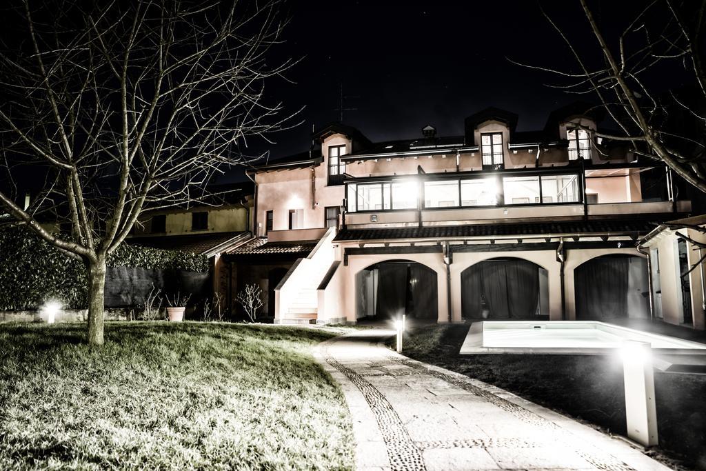 Casa Rosa Bed & Breakfast San Giuliano Milanese Exterior photo