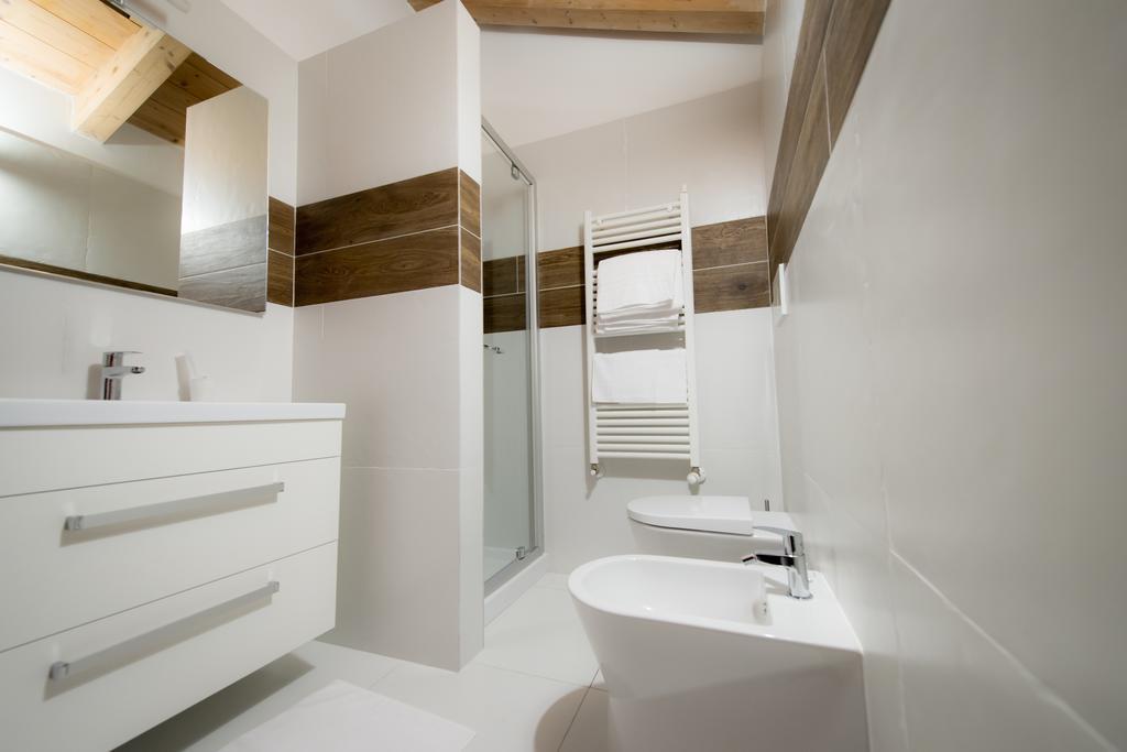 Casa Rosa Bed & Breakfast San Giuliano Milanese Exterior photo