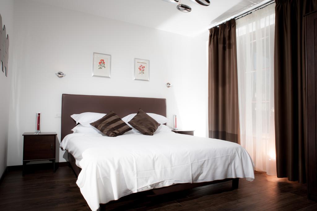 Casa Rosa Bed & Breakfast San Giuliano Milanese Room photo