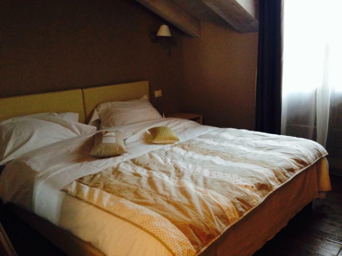 Casa Rosa Bed & Breakfast San Giuliano Milanese Exterior photo
